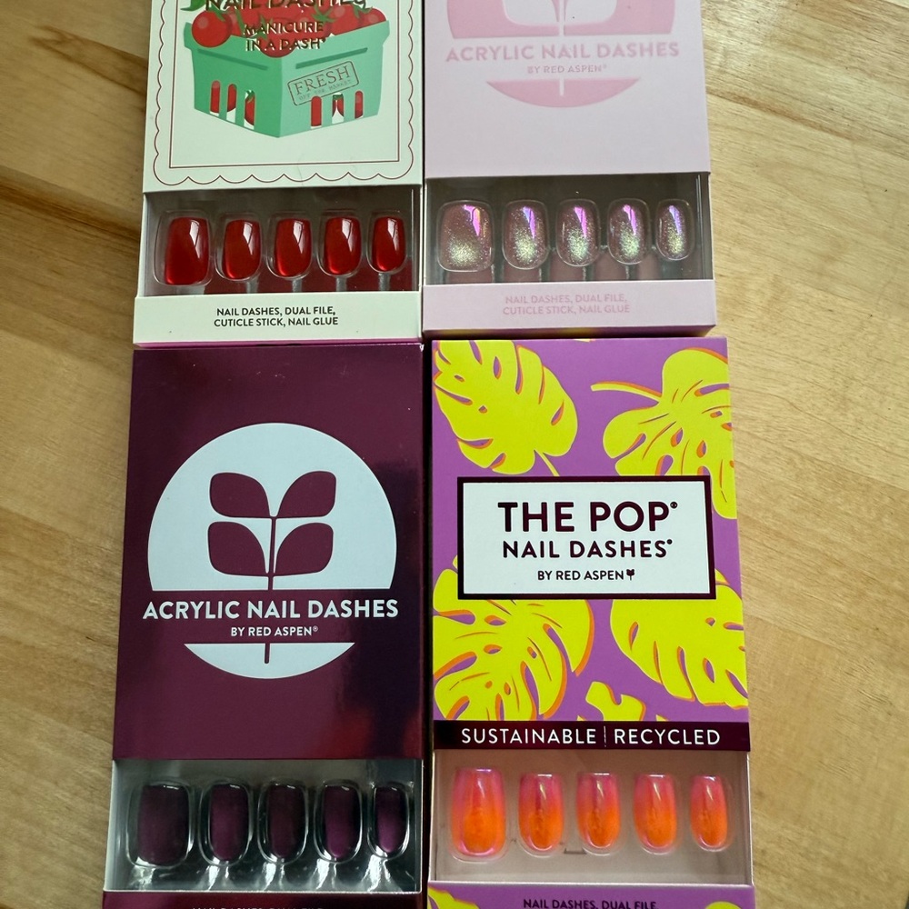 Red Aspen Acrylic Nail Dashes Set, New/Never Opened